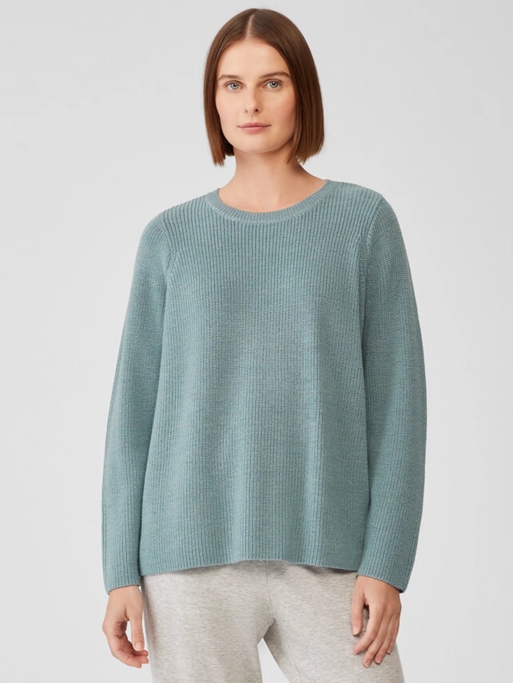 EILEEN FISHER - 100% extra-fine merino wool Crew neck long sweater. Seafoam.